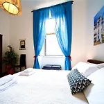 Vetrina Holidays Apartment Navona
